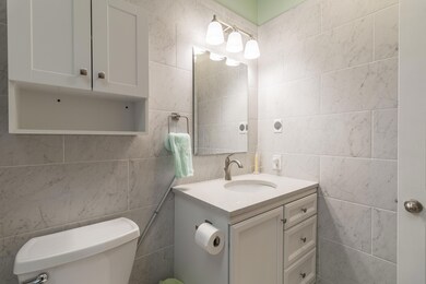 28 Sadler Brunswick-24