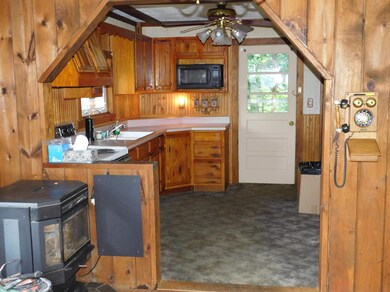 8 West St, Adams, MA 01220 - photo 7