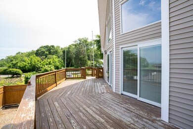 63 Ocean Ave, Fairhaven, MA 02719 - photo 3