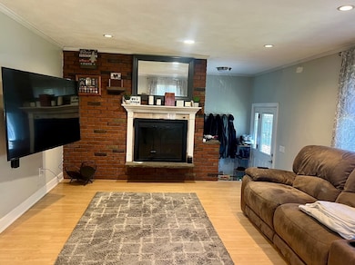 24 Lily St, Lynn, MA 01902 - photo 5