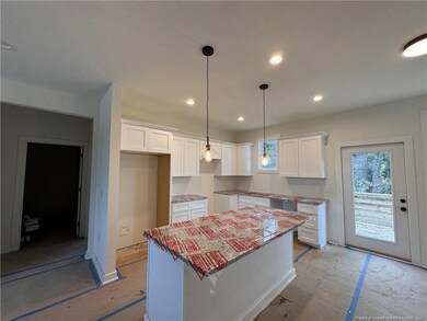 110 Bethune Ave, Aberdeen, NC 28315 - photo 3