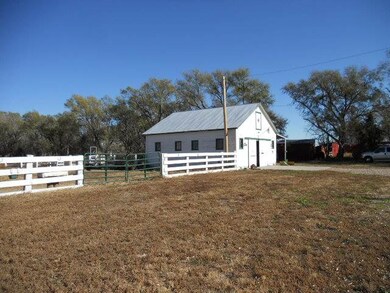 5677 W North River Rd, North Platte, NE 69101 - photo 5