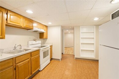 2923 Post Rd unit B, Warwick, RI 02886 - photo 2