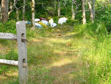 11 Beach Pebble Rd, West Tisbury, MA 02568 - photo 6