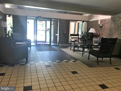 2903 Fallstaff Rd unit 301, Baltimore, MD 21209 - photo 3