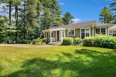 752 Pleasant St, New London, NH 03257 - photo 3