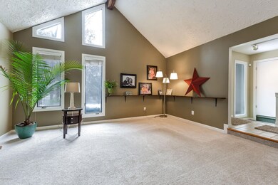 005-photo-living-room-6538598