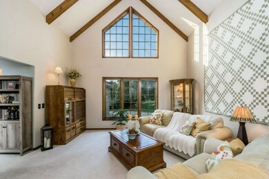 008-Living_Room-3330524-small