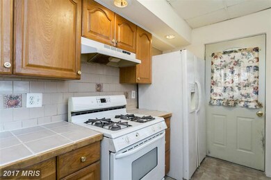 3510 Edgewood Rd, Baltimore, MD 21215 - photo 7