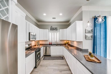 13114 Emerald Isle St, El Paso, TX 79928 - photo 7