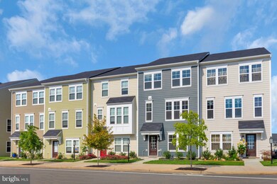 3022 Pinebrook Rd, Landover, MD 20785 - photo 3