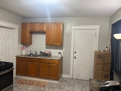 19 Moore Ave unit 21, East Hartford, CT 06108 - photo 7