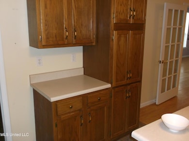 2113 Summit Holmesville Rd, McComb, MS 39648 - photo 6