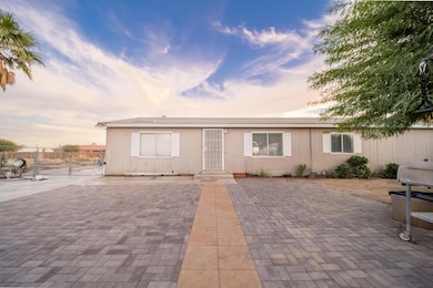 2490 Shore Jewel Ave, Thermal, CA 92275 - photo 2