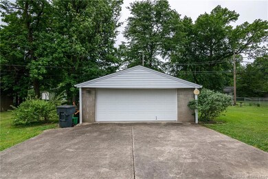 1705 Lilly Ln, New Albany, IN 47150 - photo 7