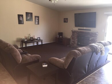 5523 Diamond St, Palmdale, CA 93552 - photo 3