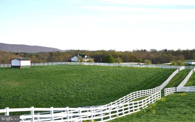 3578 Pious Ridge Rd, Berkeley Springs, WV 25411 - photo 6