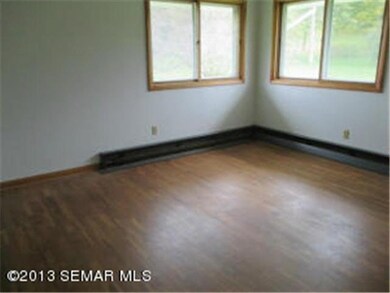 320 Valleyview Rd, Dakota, MN 55925 - photo 4