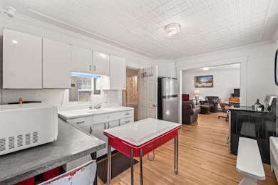 Apt. 1 - 3 bd/2b- Kitchen
