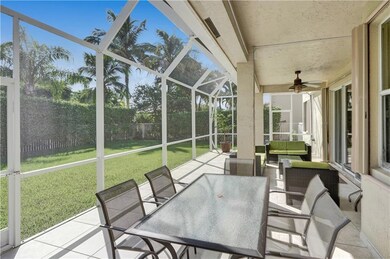 4366 Laurel Ridge Cir, Weston, FL 33331 - photo 6