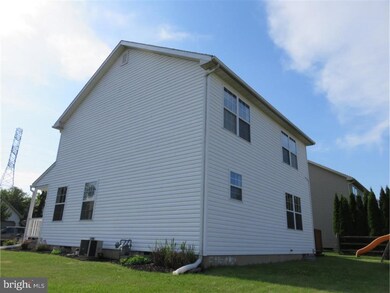 2740 Knollwood Way, Easton, PA 18040 - photo 2