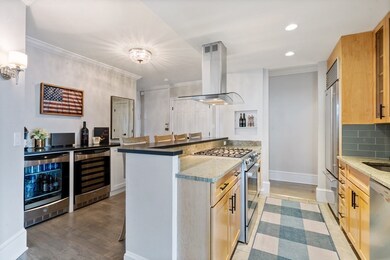 Harbor Towers unit 23C, Boston, MA 02110 - photo 3
