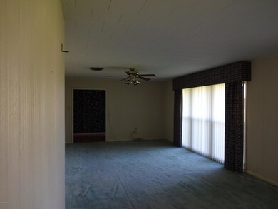 101 Fairview 004