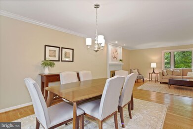 2360 Gallant Fox Ct, Reston, VA 20191 - photo 7