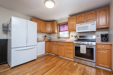 4 View St, Clinton, MA 01510 - photo 7