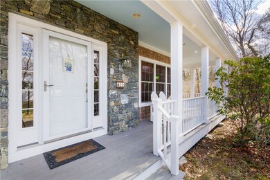 21 Fleetwood Dr, Saunderstown, RI 02874 - photo 2