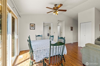 345 Seaview Ct, Camano Island, WA 98282 - photo 7