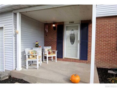 1353 Saybrook Ave, North Tonawanda, NY 14120 - photo 2