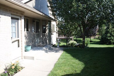 8064 Mistyview Dr SW unit 135, Byron Center, MI 49315 - photo 3