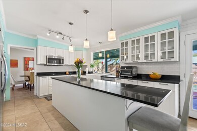 13-Kitchen