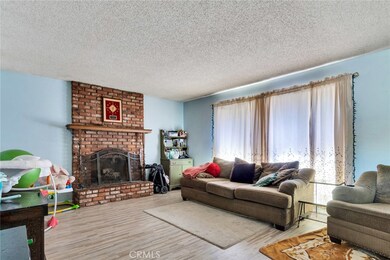 24236 Via Vargas Dr, Moreno Valley, CA 92553 - photo 3