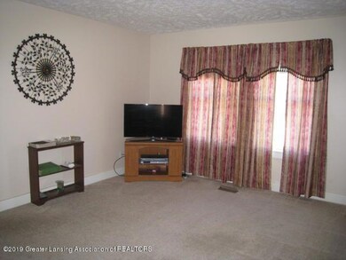 925 W Lenawee St, Lansing, MI 48915 - photo 5