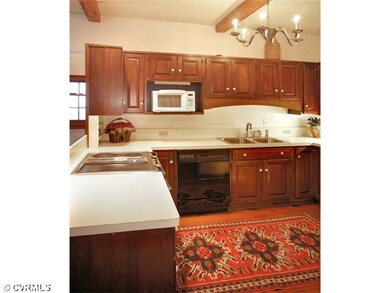 Kitchen - The eat-in kitchen has an abundance of c