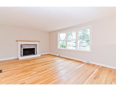 47 Parkwood Dr, Pepperell, MA 01463 - photo 6