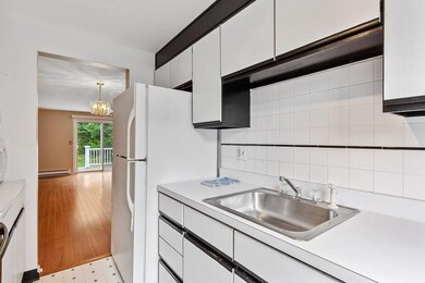 120 Olde Colonial Dr unit 5, Gardner, MA 01440 - photo 6