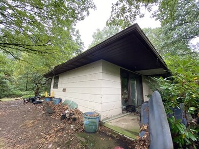 SIDE VIEW