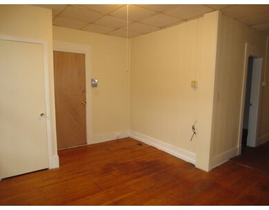 177 E Merrimack St unit 1, Lowell, MA 01852 - photo 4