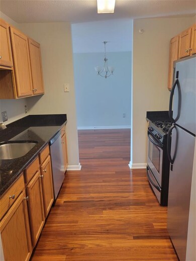 5-34 Crosswoods Path Blvd unit 34, Merrimack, NH 03054 - photo 4