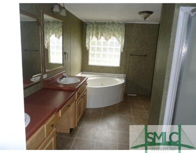 Master Bath/Spa.