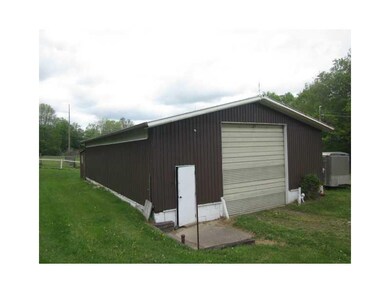Parking Lot/Garage. 30 x 55 Steel Garage