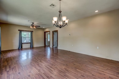 1101 5th St, Pawnee, OK 74058 - photo 5