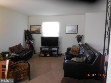 42552 Kenneth Ct, Hollywood, MD 20636 - photo 3