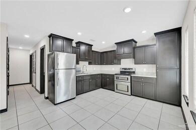 606 N Inspiration Rd unit 6, Mission, TX 78573 - photo 2