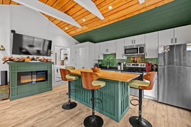 1010 Riverside Dr, Waupaca, WI 54981 - photo 7