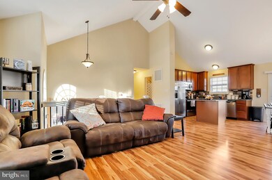 206 Gibson Rd, Inwood, WV 25428 - photo 5