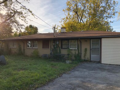 19041 Loretto Ln, Country Club Hills, IL 60478 - photo 4